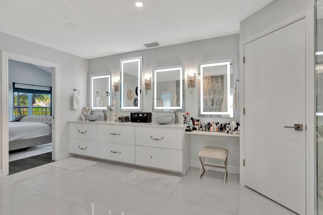 For Sale: $1,499,000 (5 beds, 4 baths, 2877 Square Feet)