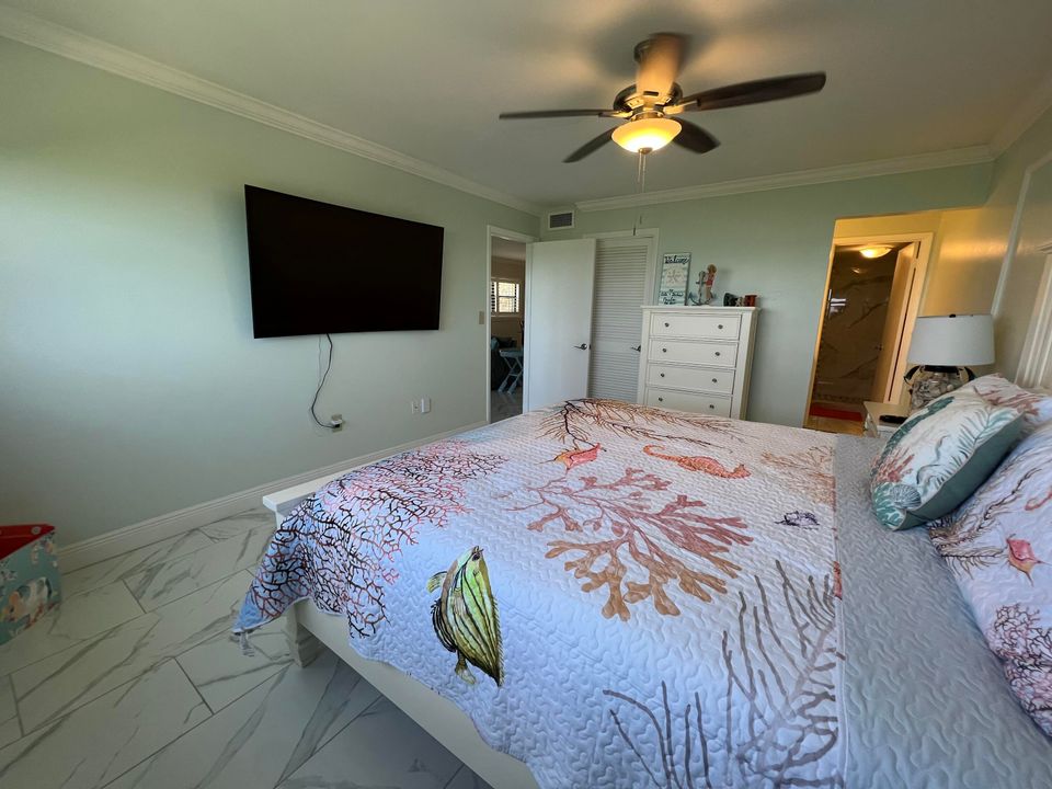 For Rent: $5,500 (2 beds, 2 baths, 1113 Square Feet)