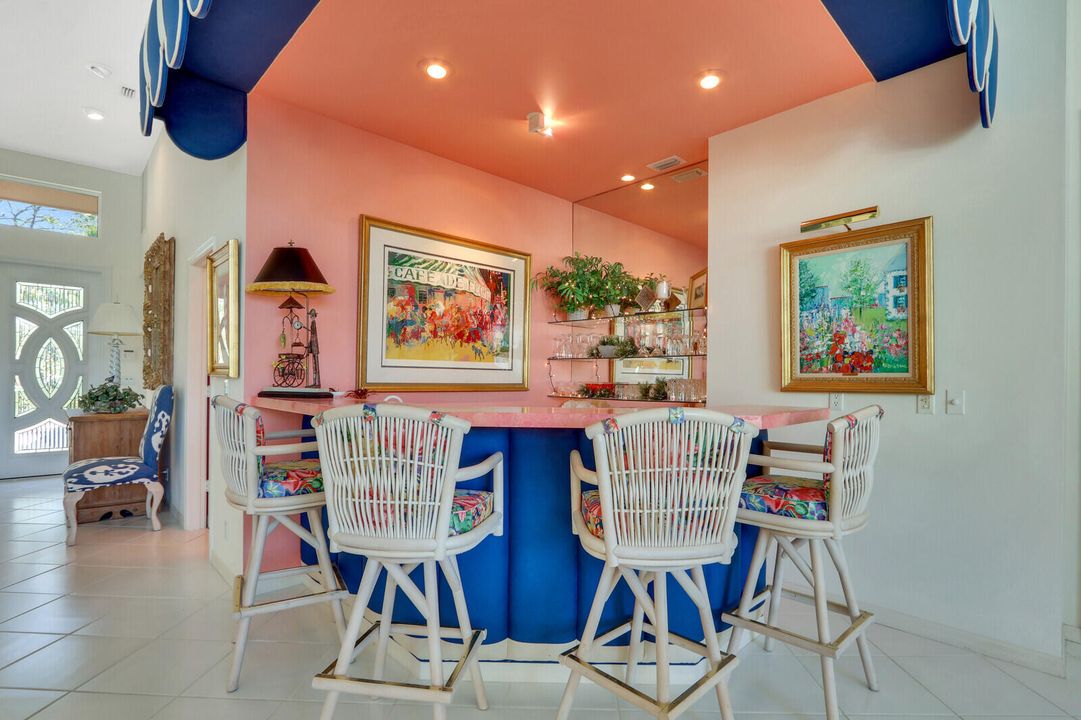 На продажу: $4,495,000 (4 спален, 4 ванн, 3648 Квадратных фут)