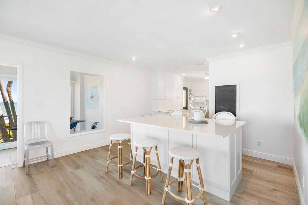 На продажу: $1,275,000 (2 спален, 2 ванн, 1760 Квадратных фут)