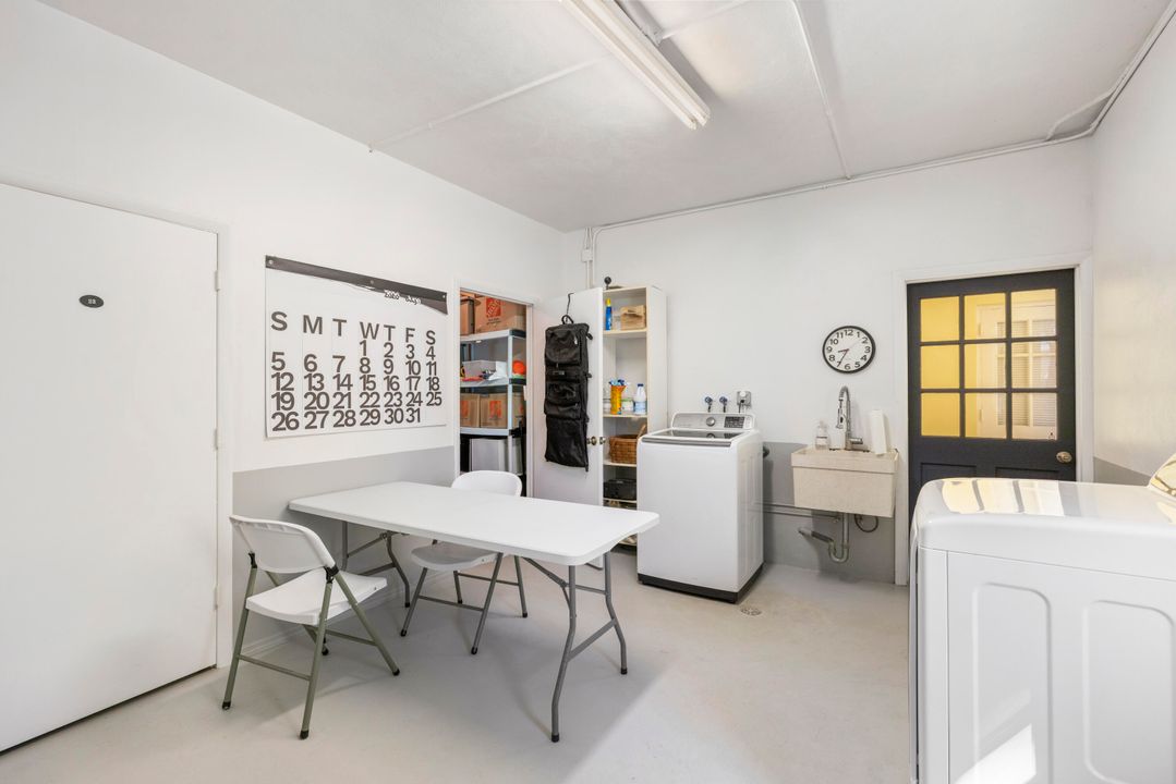 На продажу: $1,275,000 (2 спален, 2 ванн, 1760 Квадратных фут)