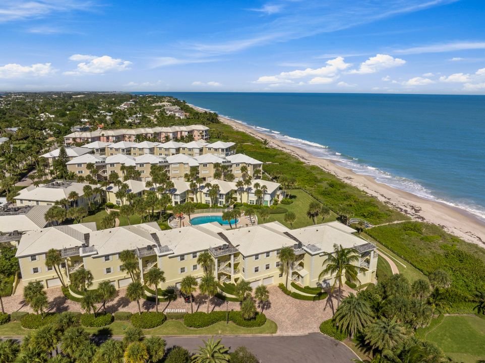 На продажу: $1,275,000 (2 спален, 2 ванн, 1760 Квадратных фут)