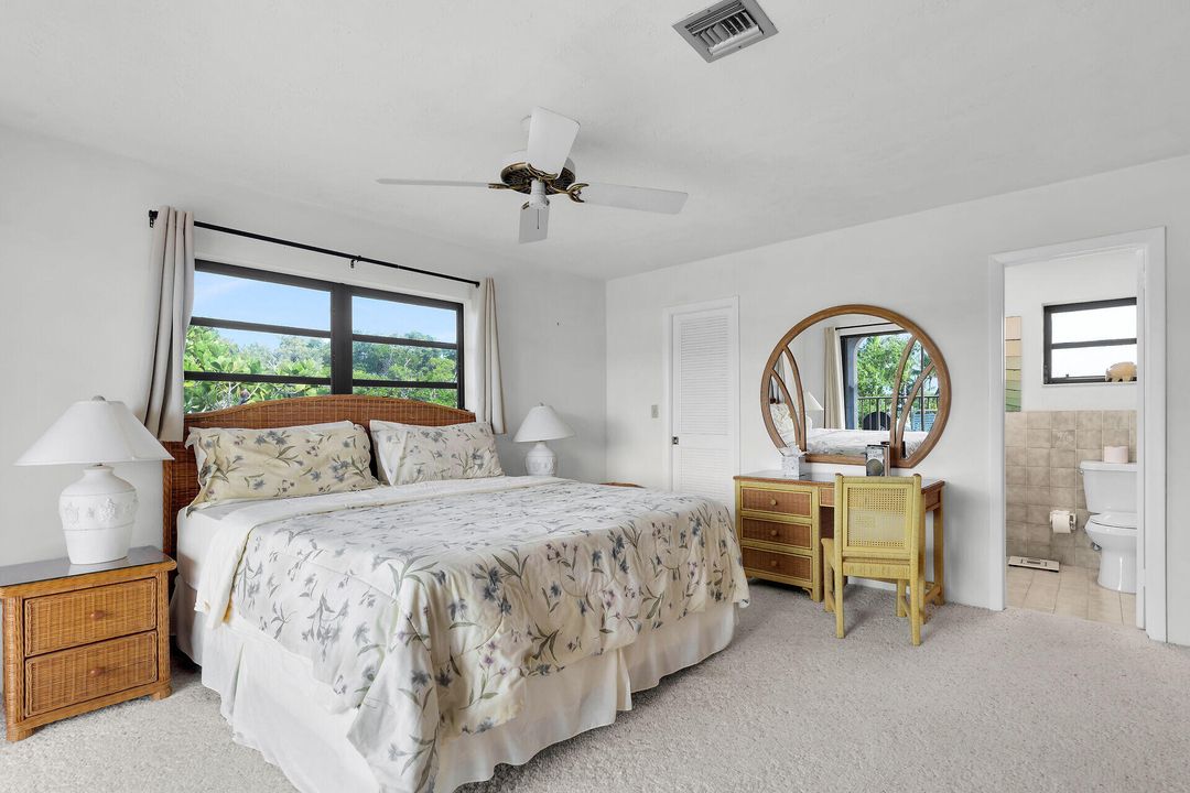 For Sale: $2,800,000 (2 beds, 2 baths, 1509 Square Feet)