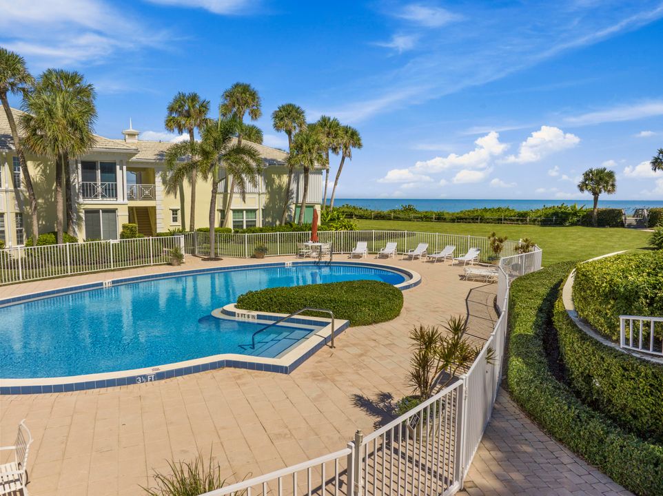 На продажу: $1,275,000 (2 спален, 2 ванн, 1760 Квадратных фут)