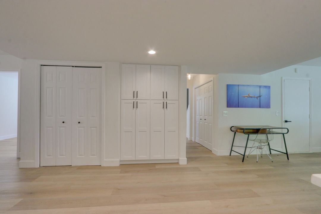 For Sale: $1,099,000 (4 beds, 2 baths, 2149 Square Feet)