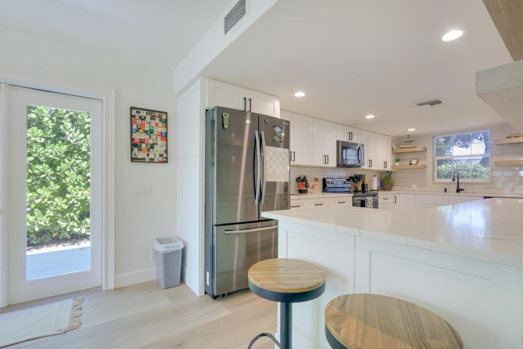 For Sale: $1,099,000 (4 beds, 2 baths, 2149 Square Feet)