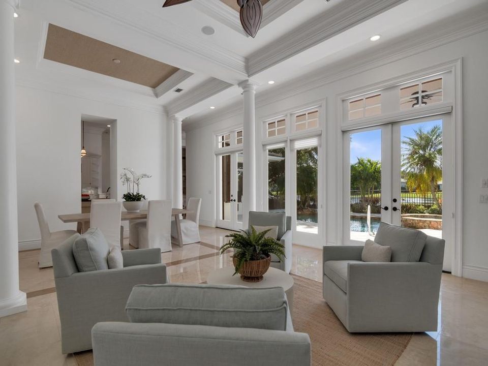 待售: $2,200,000 (3 贝兹, 3 浴室, 3673 平方英尺)