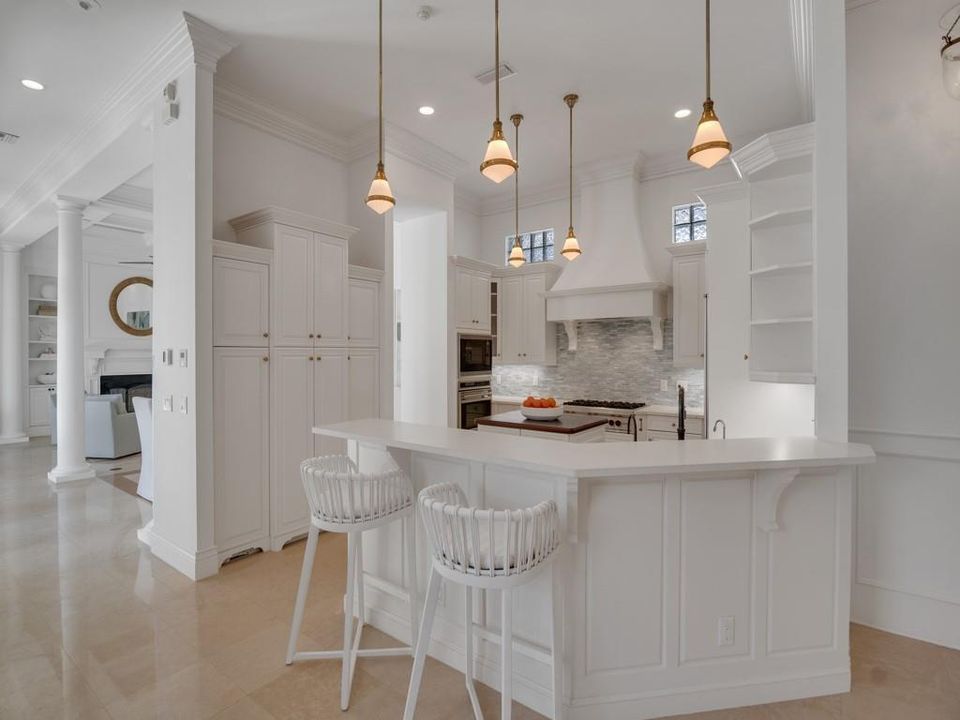 待售: $2,200,000 (3 贝兹, 3 浴室, 3673 平方英尺)