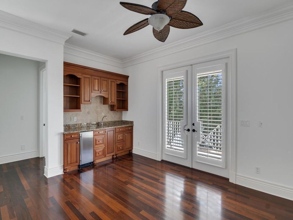 待售: $2,200,000 (3 贝兹, 3 浴室, 3673 平方英尺)