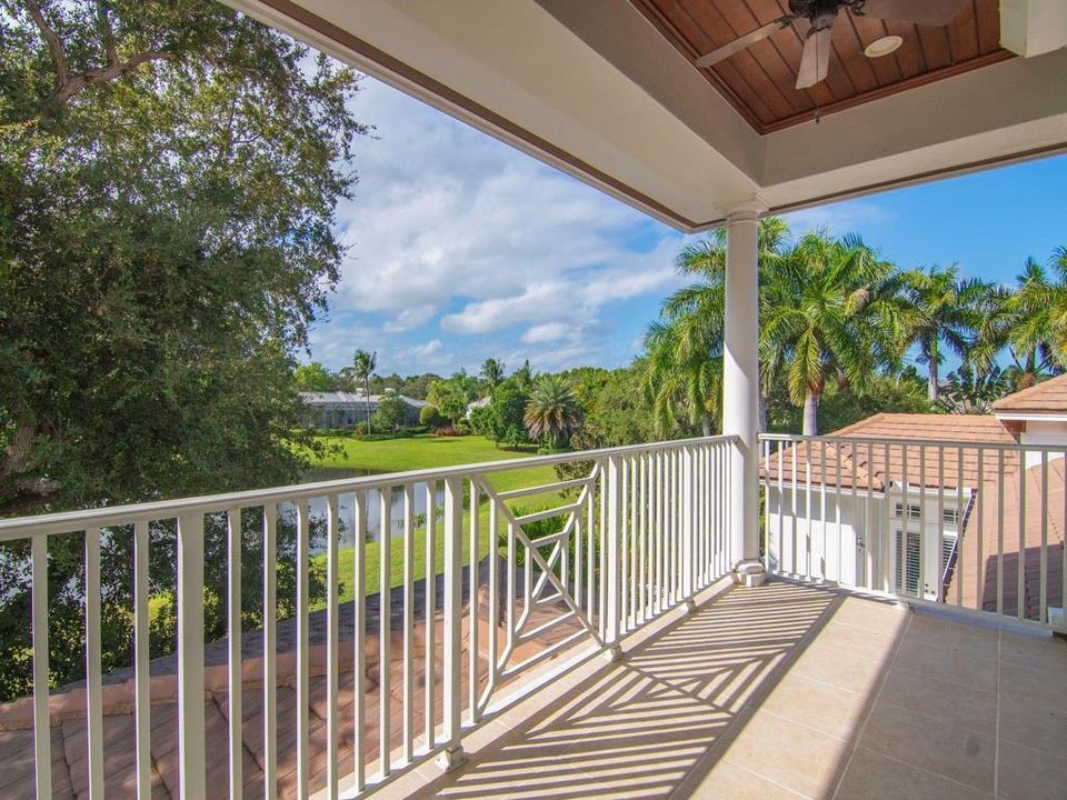 待售: $2,200,000 (3 贝兹, 3 浴室, 3673 平方英尺)