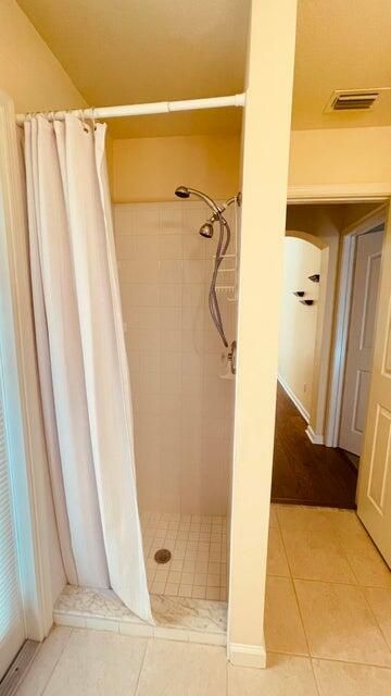 出租: $3,700 (4 贝兹, 3 浴室, 2012 平方英尺)