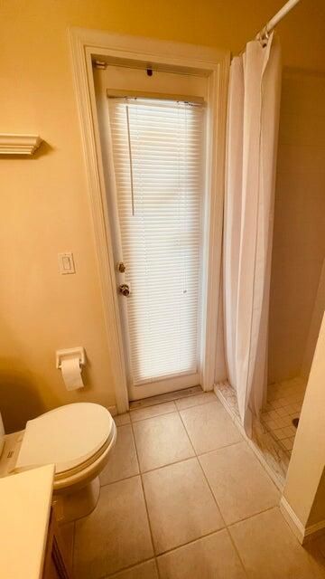 出租: $3,700 (4 贝兹, 3 浴室, 2012 平方英尺)