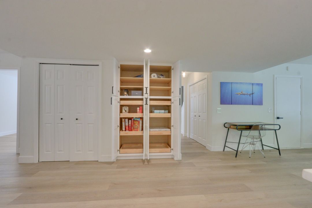 For Sale: $1,099,000 (4 beds, 2 baths, 2149 Square Feet)