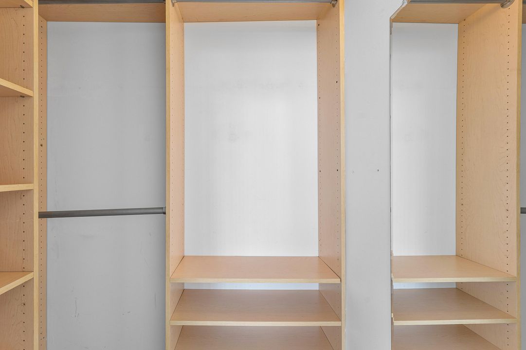 На продажу: $350,000 (3 спален, 2 ванн, 1200 Квадратных фут)