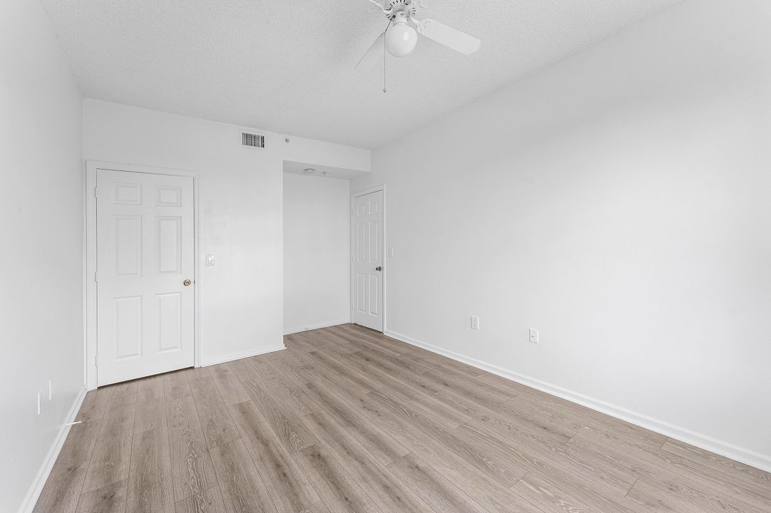 На продажу: $350,000 (3 спален, 2 ванн, 1200 Квадратных фут)