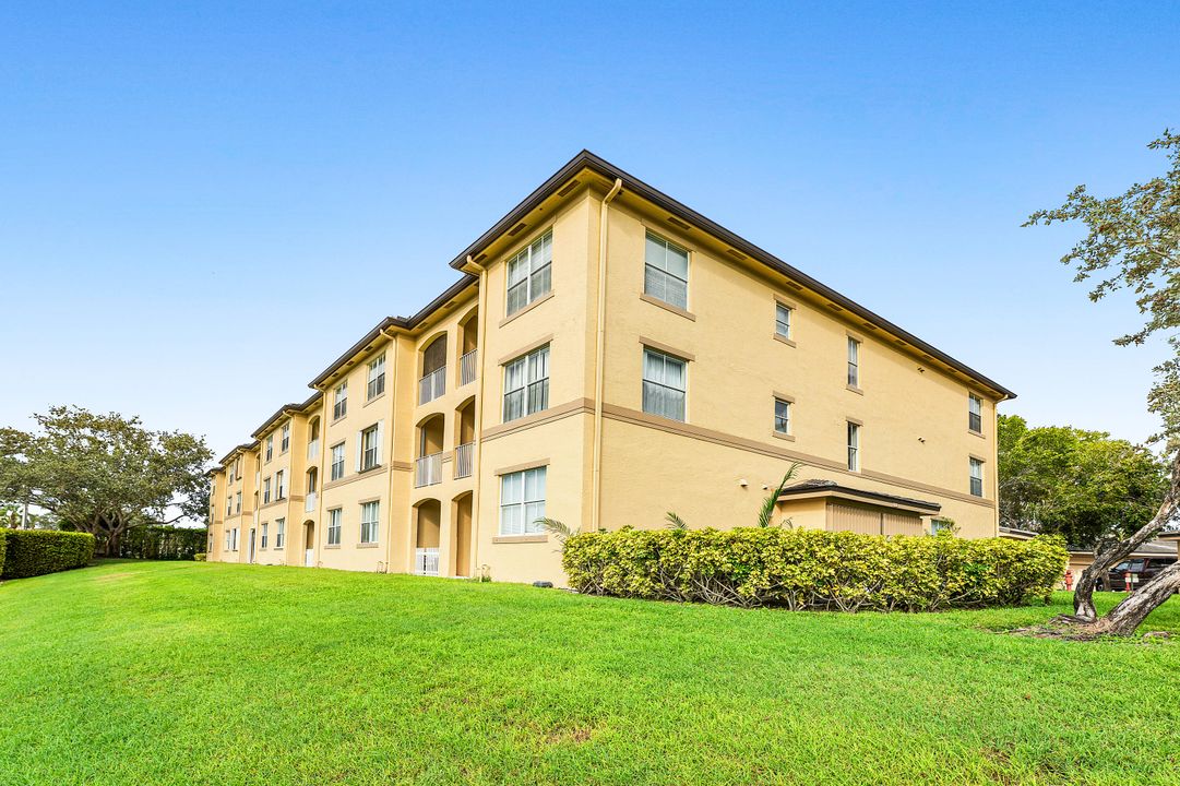 На продажу: $350,000 (3 спален, 2 ванн, 1200 Квадратных фут)