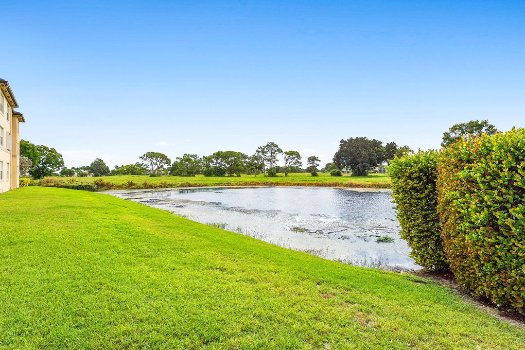 На продажу: $350,000 (3 спален, 2 ванн, 1200 Квадратных фут)