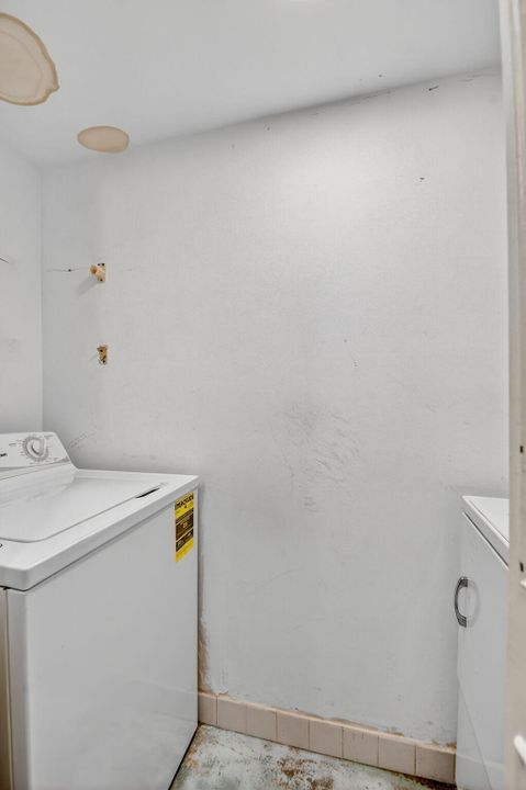 En Venta: $239,777 (2 camas, 2 baños, 1232 Pies cuadrados)