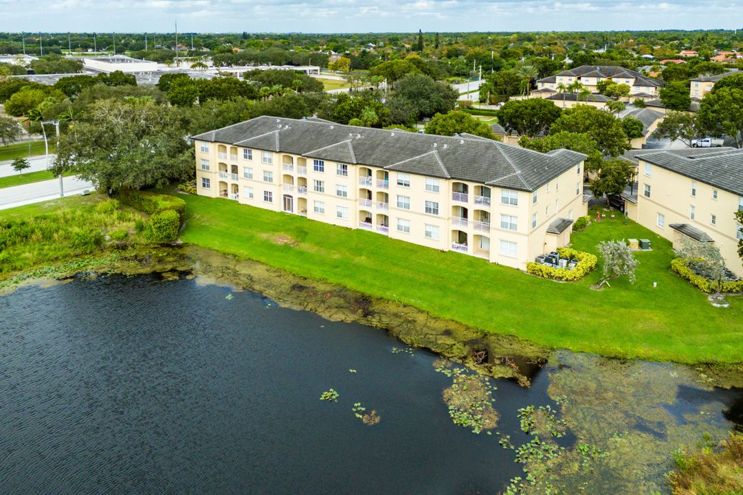 На продажу: $350,000 (3 спален, 2 ванн, 1200 Квадратных фут)