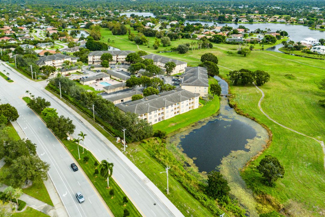 На продажу: $350,000 (3 спален, 2 ванн, 1200 Квадратных фут)