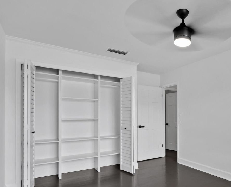 For Sale: $1,099,000 (4 beds, 2 baths, 2149 Square Feet)