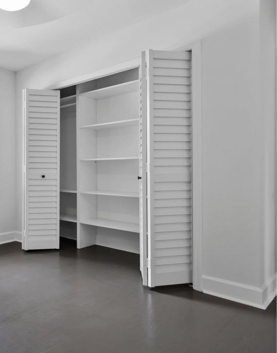 For Sale: $1,099,000 (4 beds, 2 baths, 2149 Square Feet)