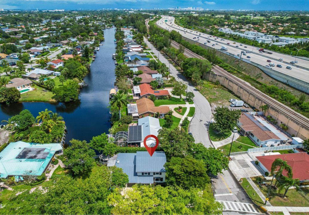 For Sale: $1,099,000 (4 beds, 2 baths, 2149 Square Feet)