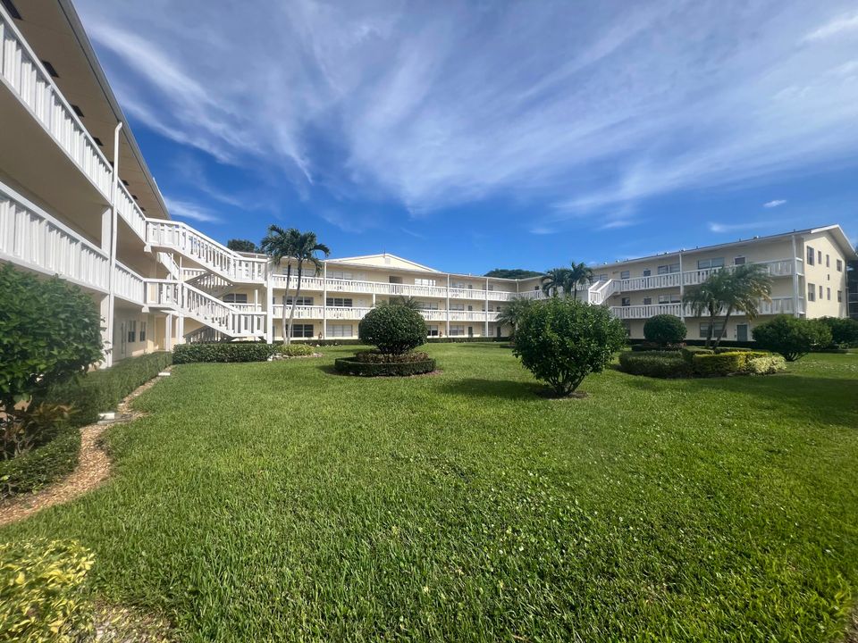 待售: $109,900 (1 贝兹, 1 浴室, 720 平方英尺)