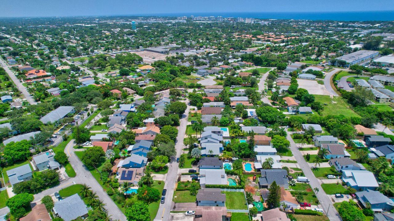 待售: $799,000 (3 贝兹, 2 浴室, 1655 平方英尺)