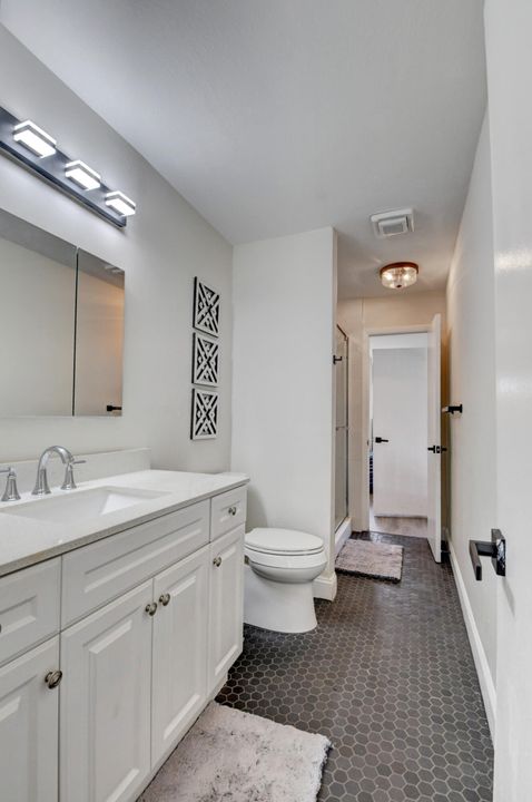 待售: $799,000 (3 贝兹, 2 浴室, 1655 平方英尺)