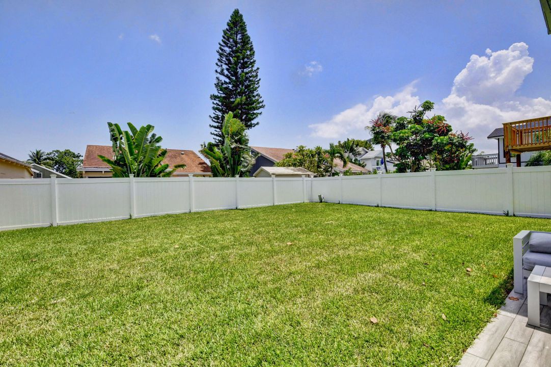 待售: $799,000 (3 贝兹, 2 浴室, 1655 平方英尺)