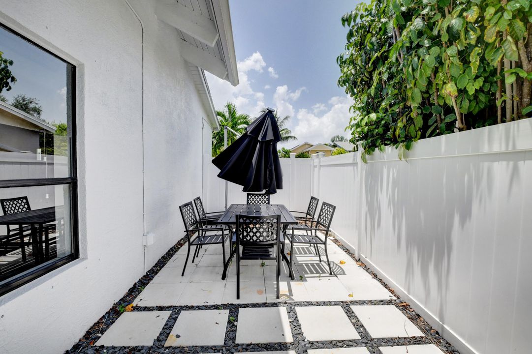 待售: $799,000 (3 贝兹, 2 浴室, 1655 平方英尺)