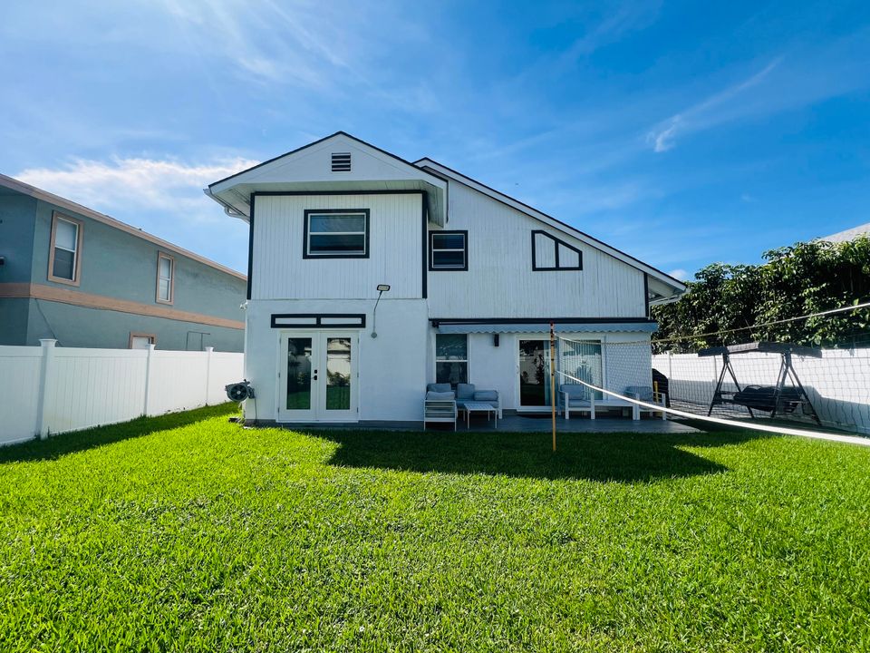 待售: $799,000 (3 贝兹, 2 浴室, 1655 平方英尺)