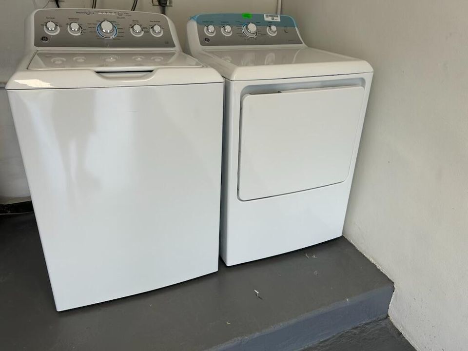 待售: $799,000 (3 贝兹, 2 浴室, 1655 平方英尺)