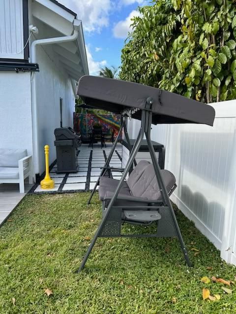 待售: $799,000 (3 贝兹, 2 浴室, 1655 平方英尺)