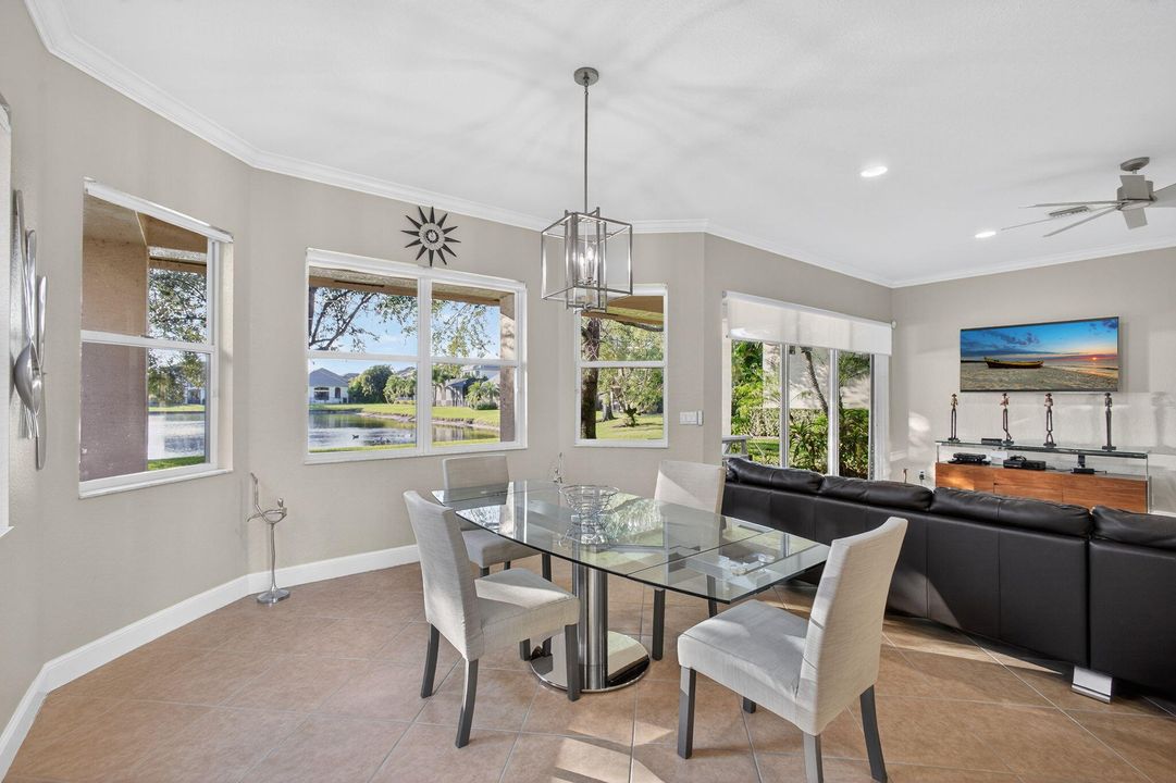 For Sale: $950,000 (5 beds, 3 baths, 3466 Square Feet)