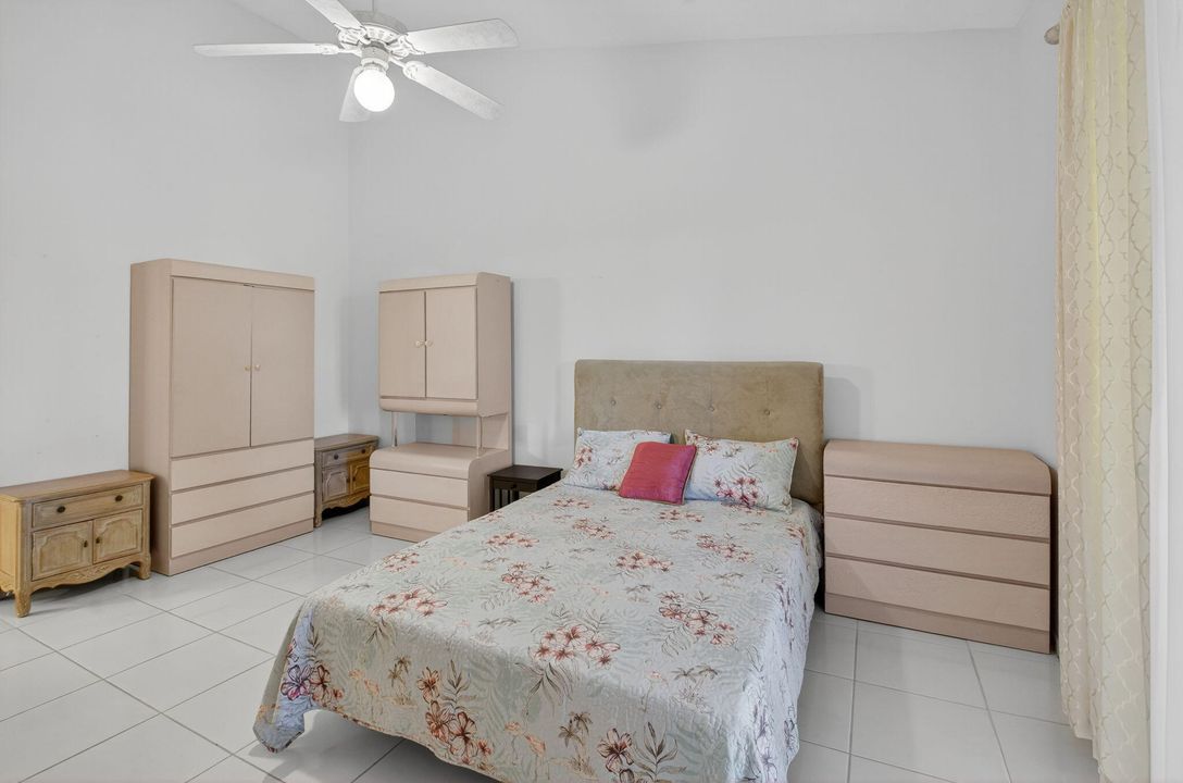 Active With Contract: $220,000 (3 beds, 2 baths, 1657 Square Feet)