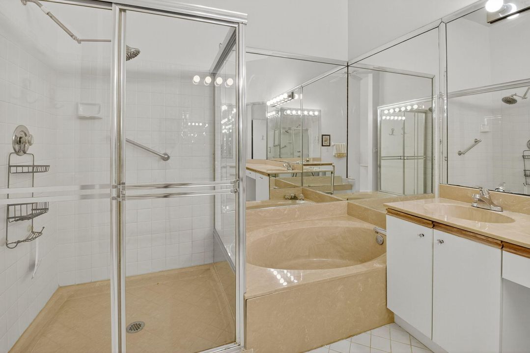 Active With Contract: $220,000 (3 beds, 2 baths, 1657 Square Feet)