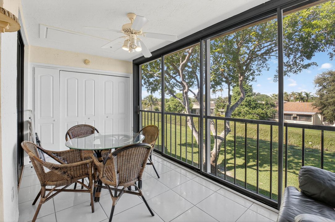 Active With Contract: $220,000 (3 beds, 2 baths, 1657 Square Feet)