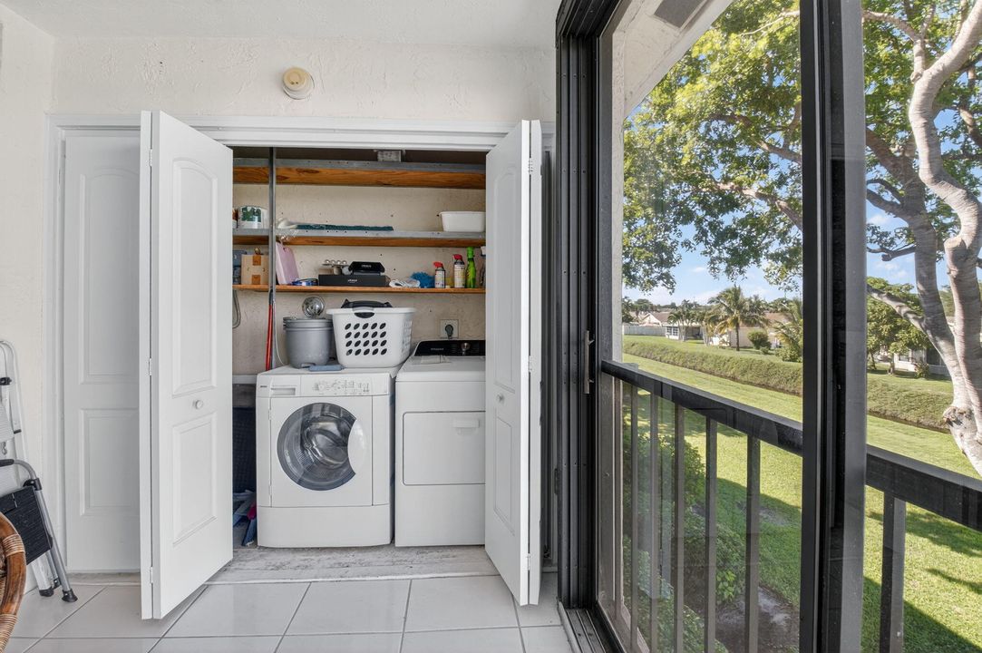 Active With Contract: $220,000 (3 beds, 2 baths, 1657 Square Feet)