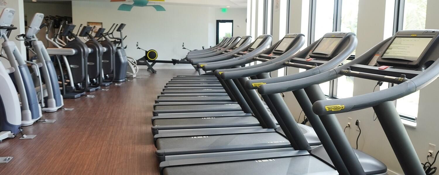 For Sale: $465,000 (3 beds, 2 baths, 1832 Square Feet)