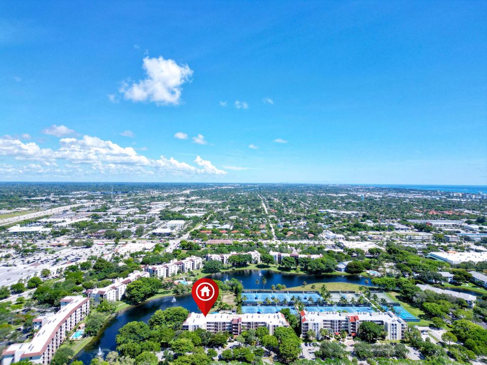 Active With Contract: $5,000 (2 beds, 2 baths, 1272 Square Feet)