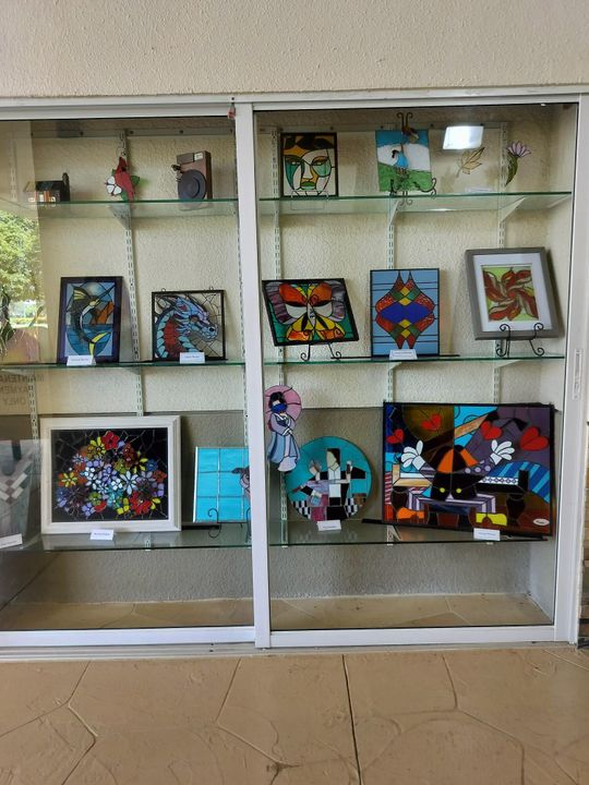 Activo con contrato: $2,300 (2 camas, 2 baños, 1002 Pies cuadrados)