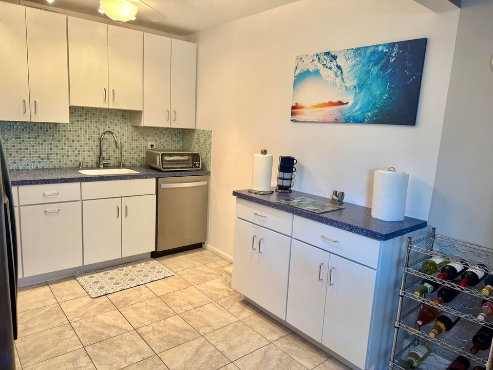 Activo con contrato: $2,300 (2 camas, 2 baños, 1002 Pies cuadrados)