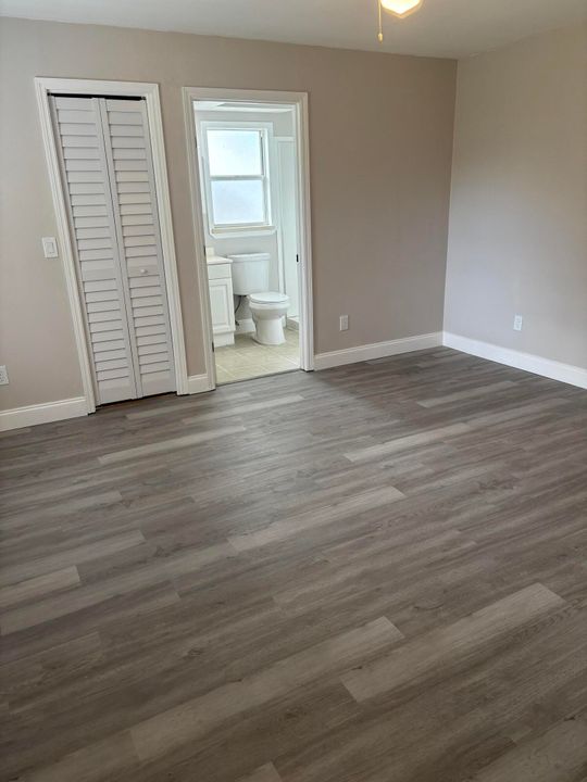 Activo con contrato: $325,000 (3 camas, 2 baños, 1106 Pies cuadrados)