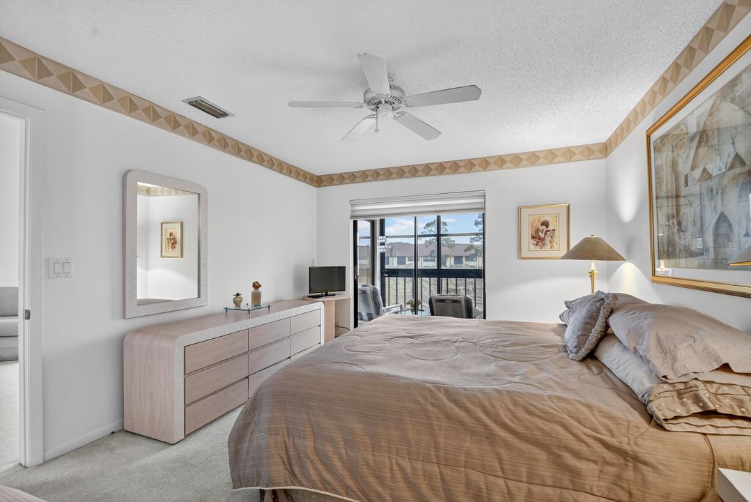 For Sale: $225,000 (2 beds, 2 baths, 1186 Square Feet)