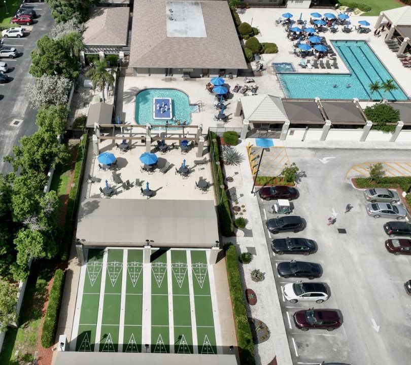 Activo con contrato: $2,300 (2 camas, 2 baños, 1002 Pies cuadrados)