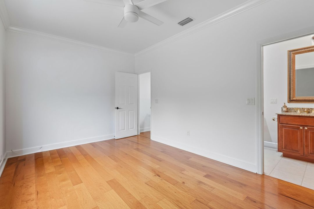 For Sale: $2,499,000 (4 beds, 3 baths, 4661 Square Feet)