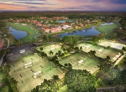 For Sale: $465,000 (3 beds, 2 baths, 1832 Square Feet)