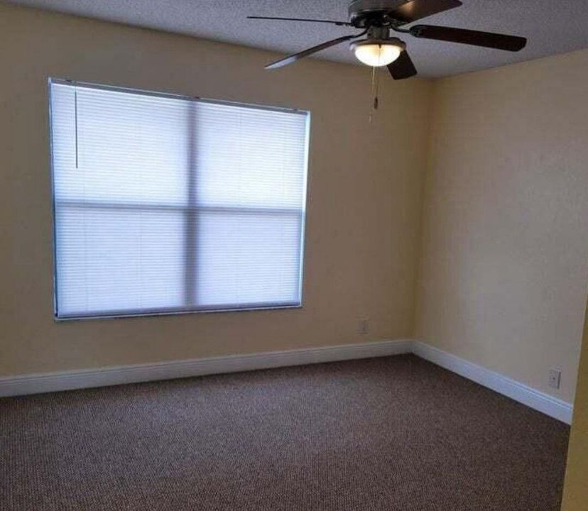 En Venta: $210,000 (2 camas, 2 baños, 916 Pies cuadrados)